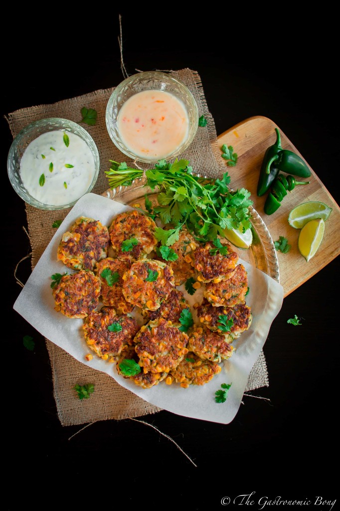 Corn, Cabbage and Zuchhini Fritters with Sweet Chilli Mayo and Mint Yogurt Dip (1 of 1)